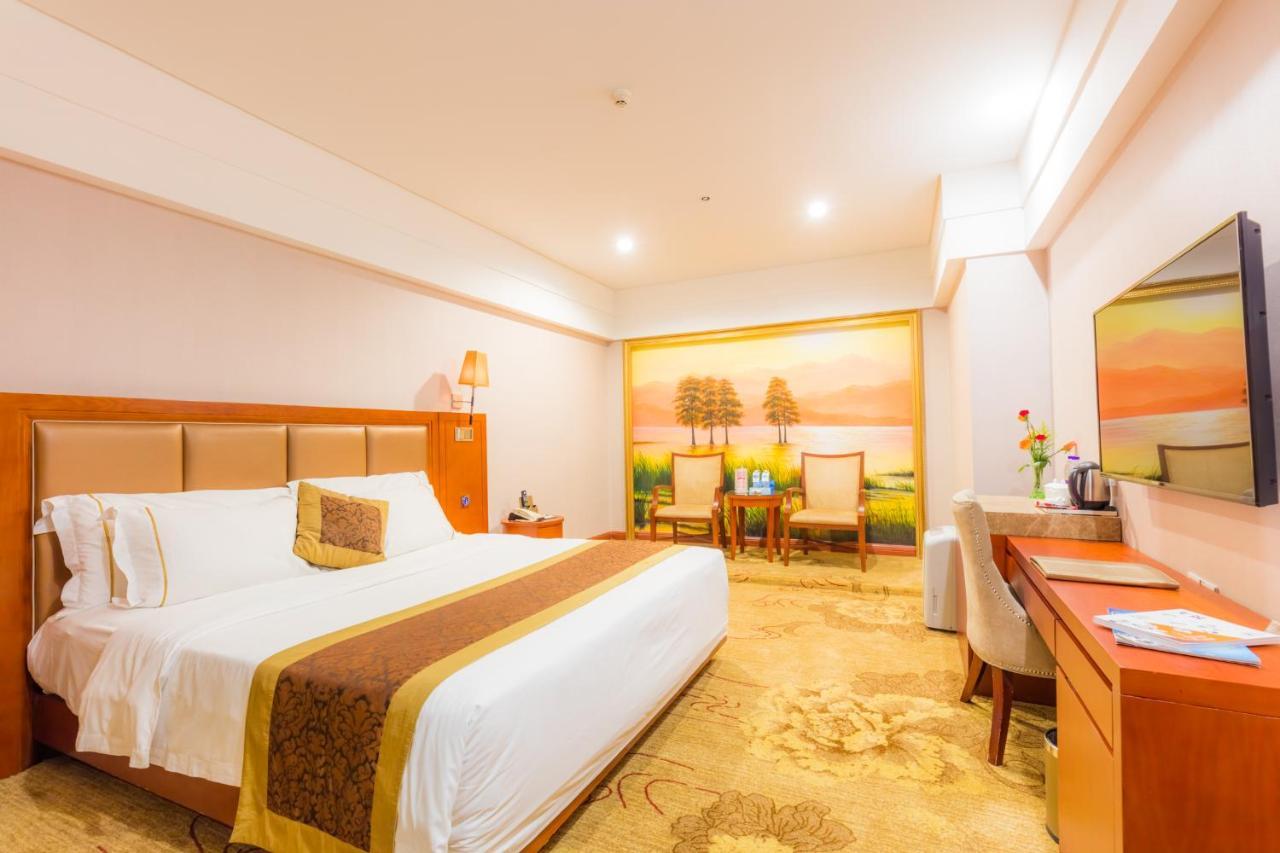 Zhuhai Guotai Hotel Экстерьер фото