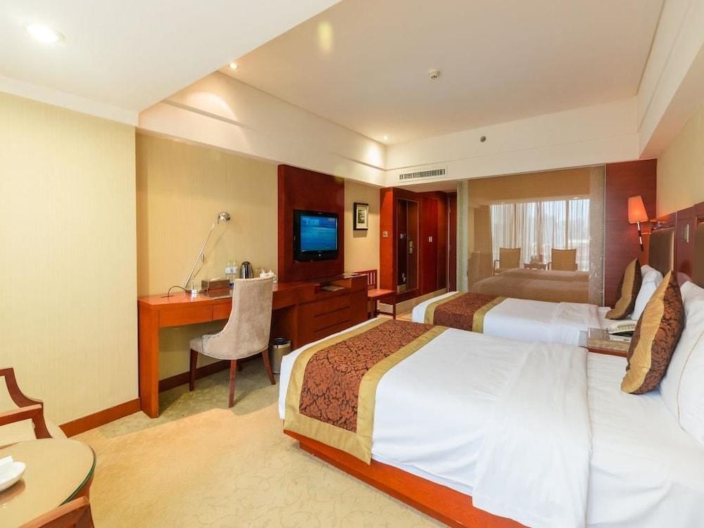 Zhuhai Guotai Hotel Экстерьер фото